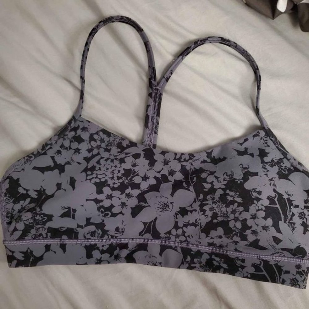 Lululemon bra